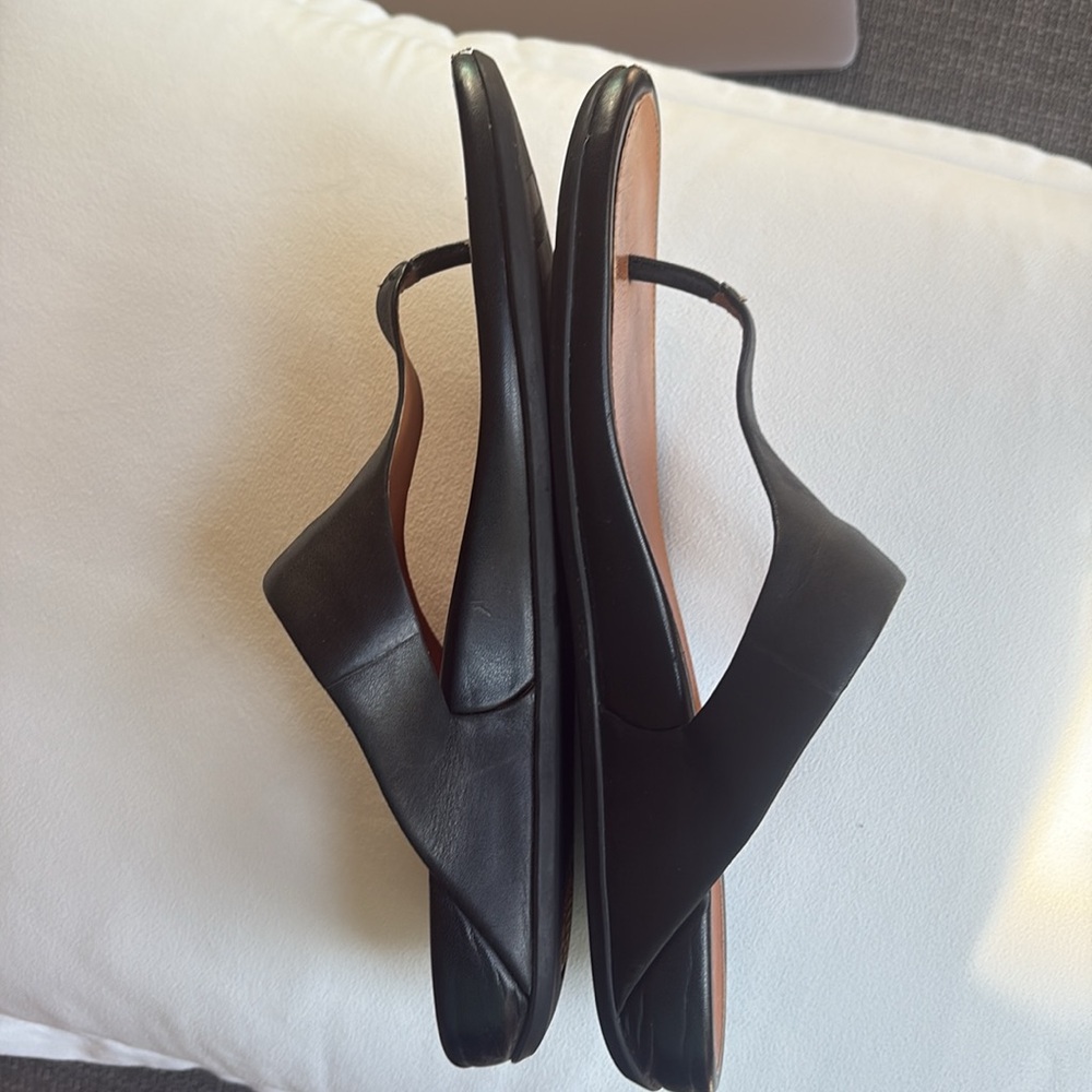 Fit Flops - Picture 6 of 6